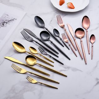 6053 mirror hammer pattern flatware set